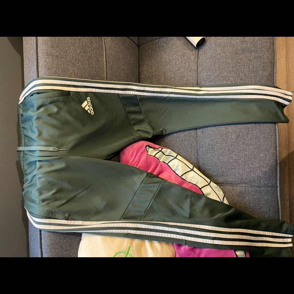 Men adidas pants size S
